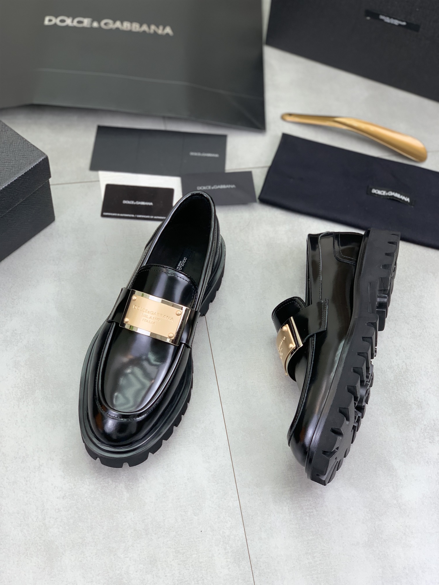 olce & Gabbana shoe